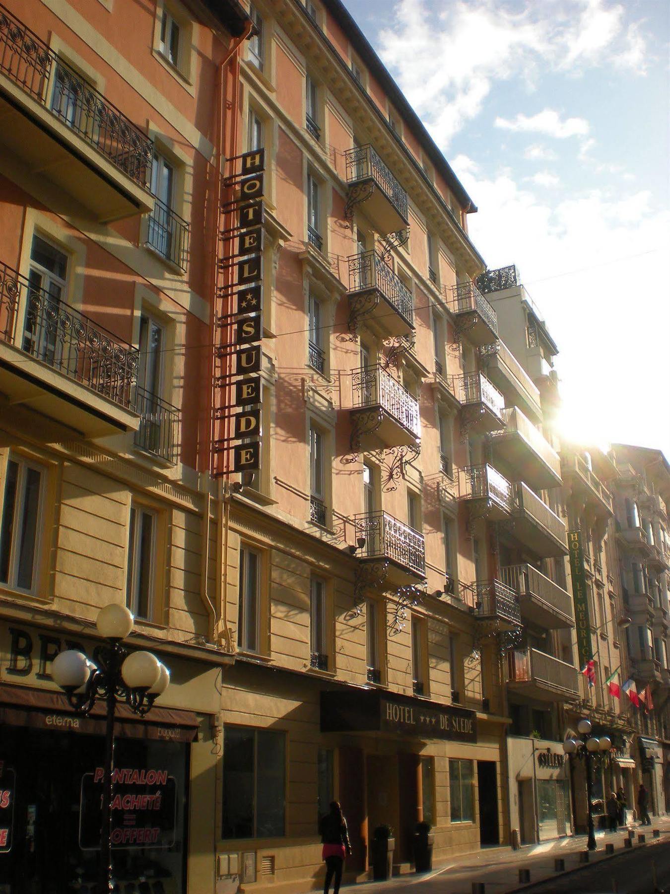 De Suède 3*